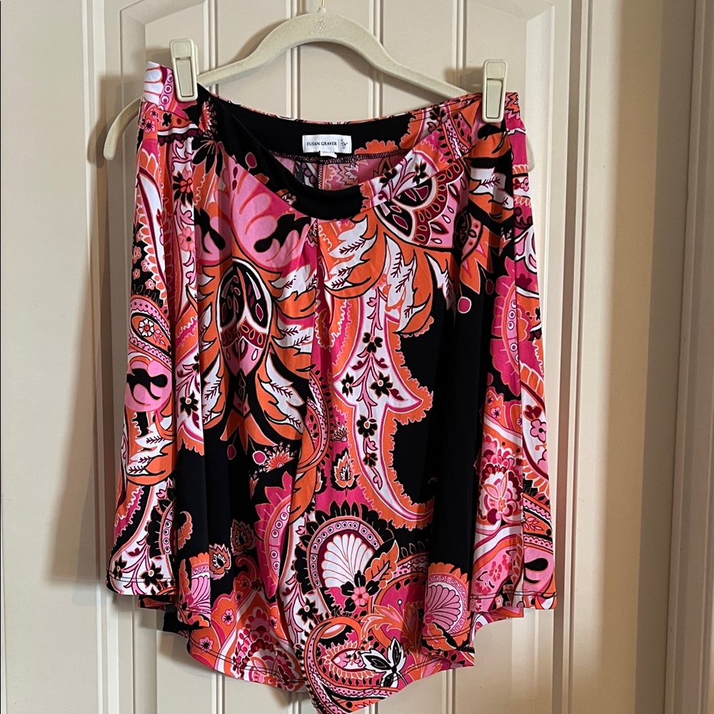 Susan Graver Pink and Black Paisley Split Skirt